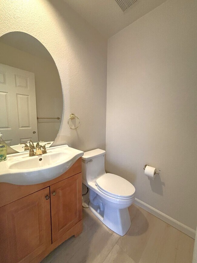 Photo - Charming 3 Bed / 2 Bath Fremont Home with ...