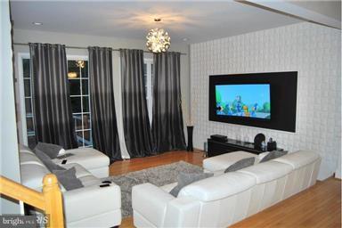 Foto del edificio - 43923 Thorncroft Terrace