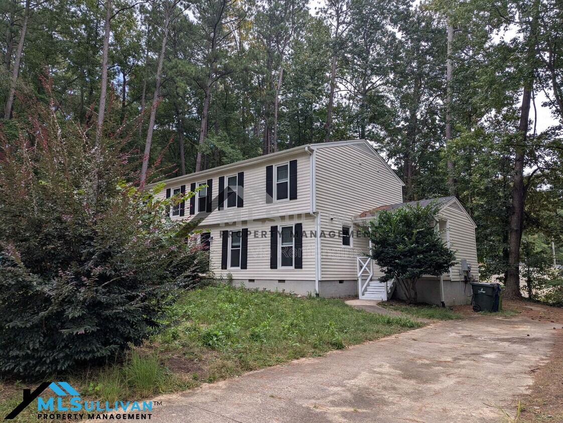 Foto principal - 5211 Deer Haven Dr