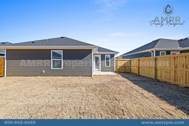 Foto del edificio - 3-Bedroom Home In Suburban-Style Neighborh...