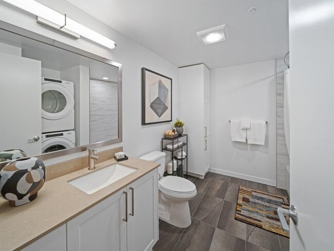 Building Photo - 1119 7th Ave