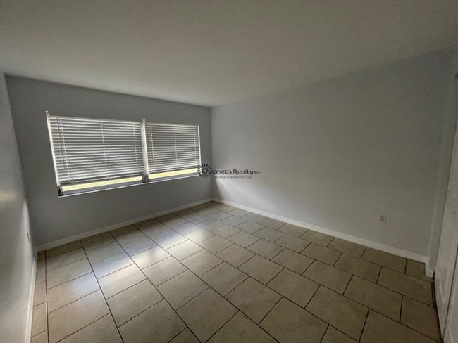 Building Photo - 7011-7013 Brentford Rd