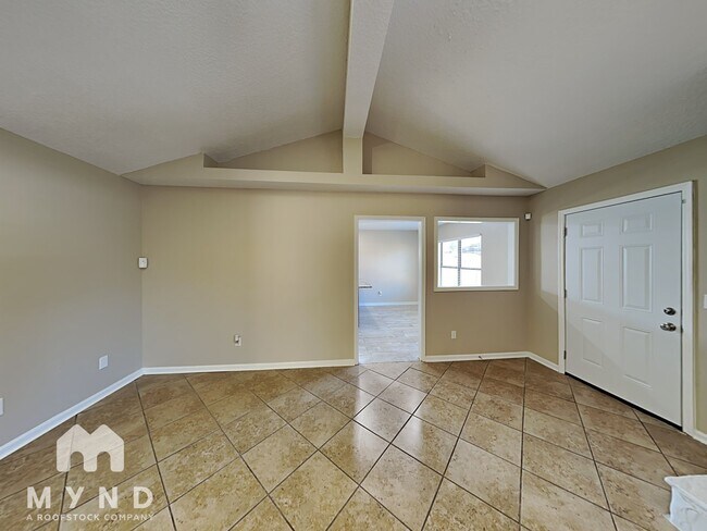 Foto del edificio - 7978 Lavender Ln