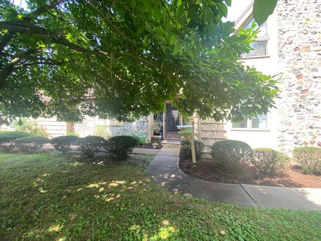 Foto del edificio - 311 1/2 Washington