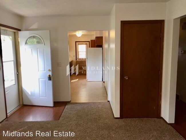 Building Photo - 3 br, 2 bath House - 8210 Wildewood Dr