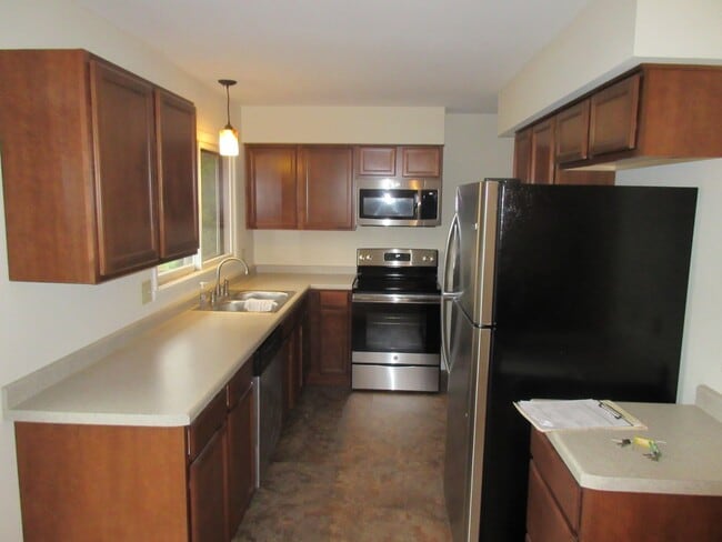 Building Photo - 428