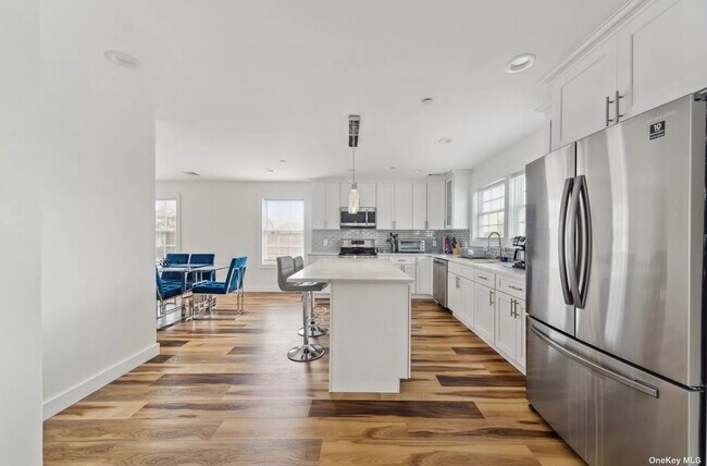 Foto del edificio - 740 S Ocean Ave