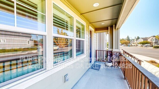 Building Photo - 1402 Rusch Dr