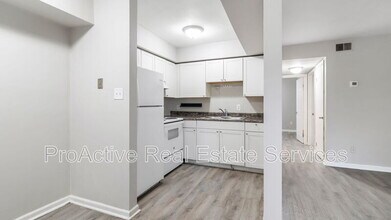 Building Photo - 540 Ashlawn Dr