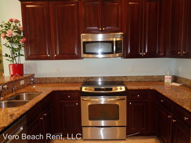 Foto del edificio - 3 br, 2 bath House - 5005 Corsica Sq.