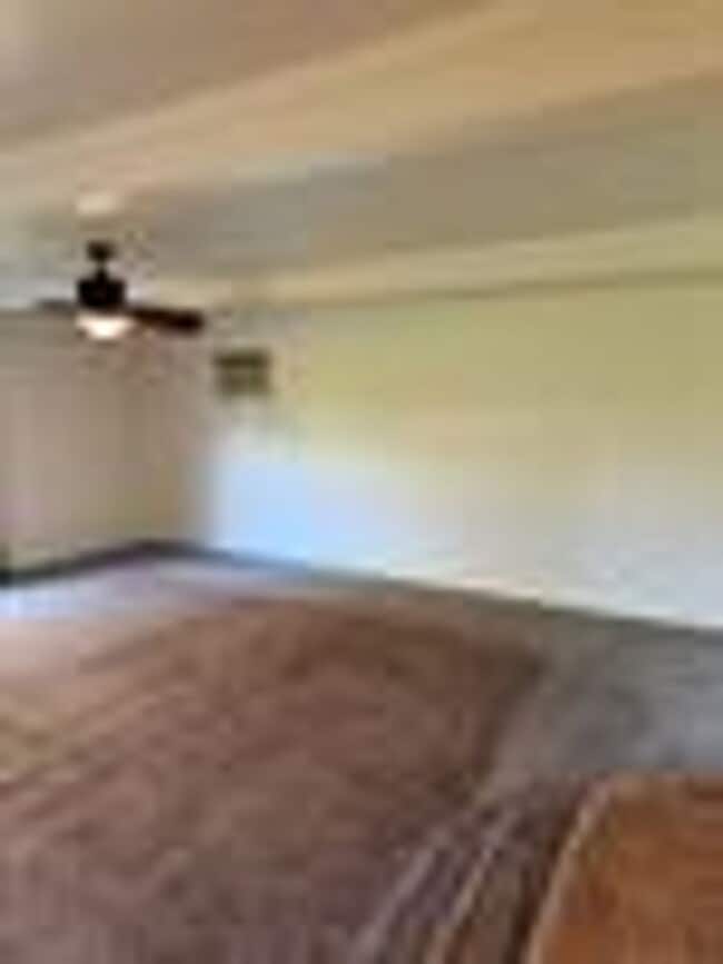 Building Photo - Updated 3/1/1 home in Owasso