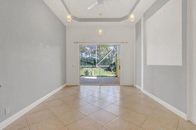 Foto del edificio - 15274 Fiorenza Cir