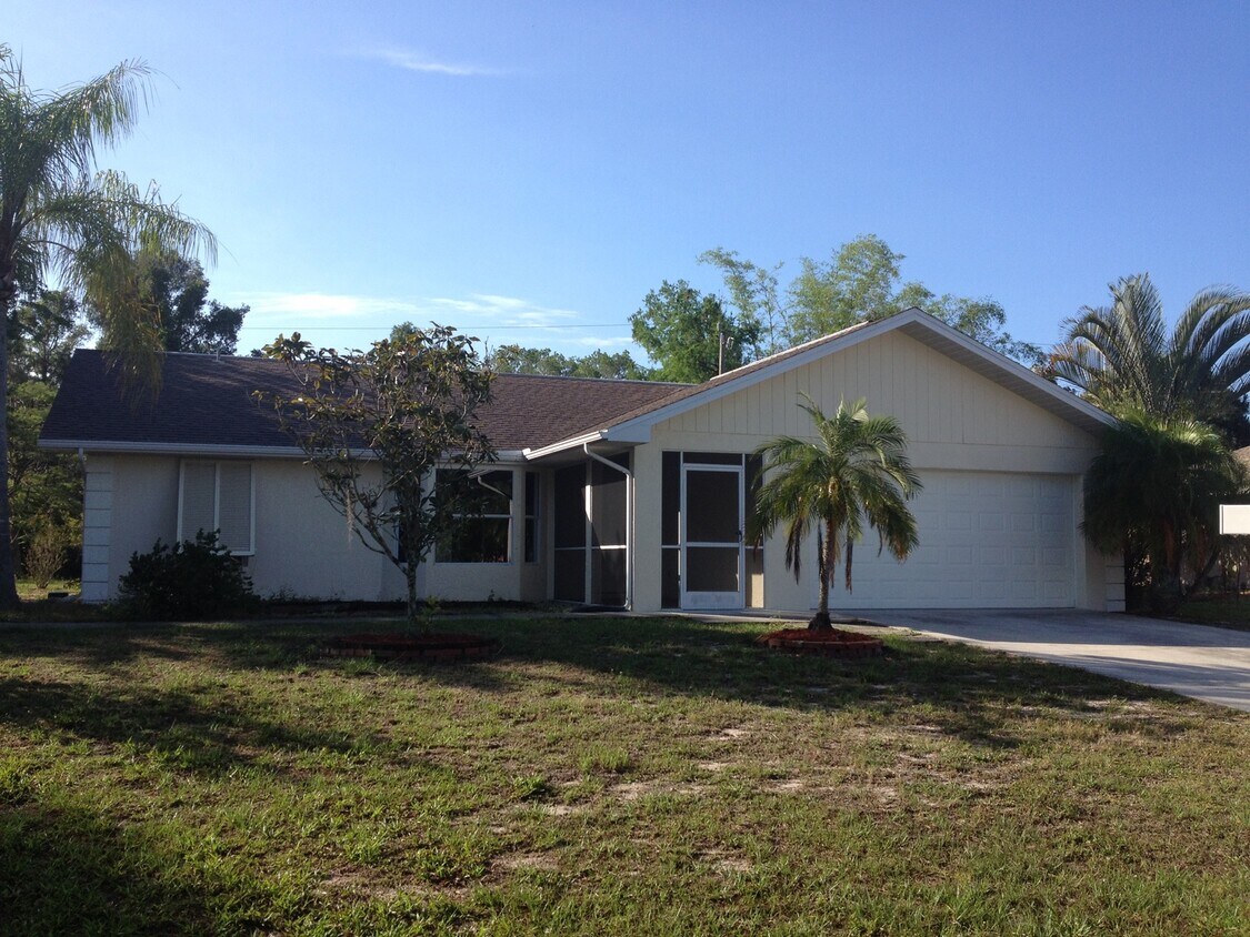 Primary Photo - ***FGCU STUDENTS WELCOME***RELAXED NEIGHBO...
