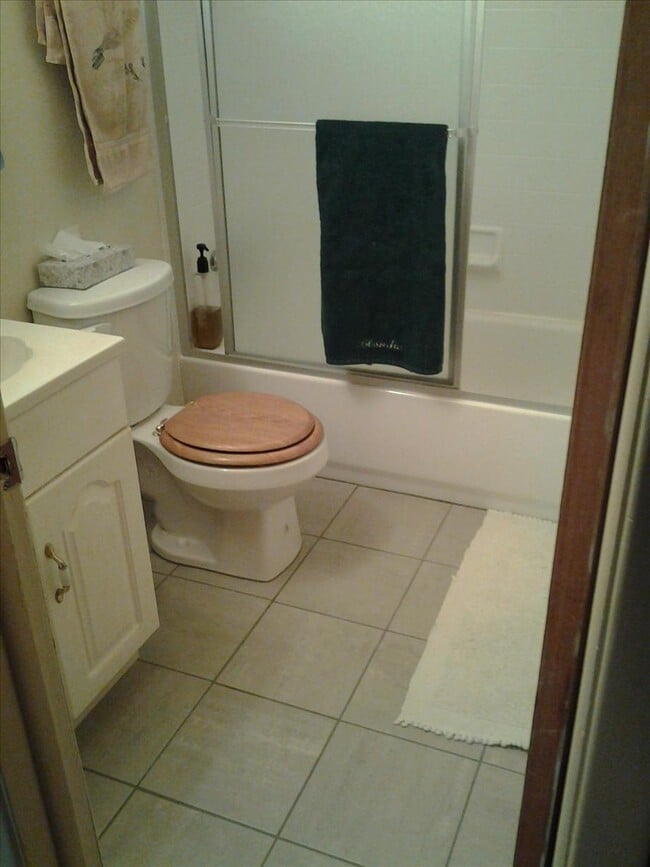 Photo - 481 S Wheeling St House