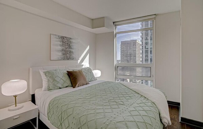 Photo du bâtiment - 33 Bay St.