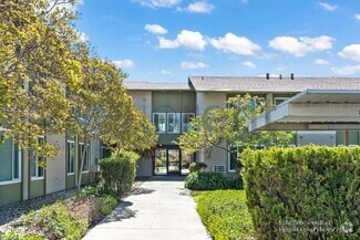 Building Photo - 100 Village Dr
