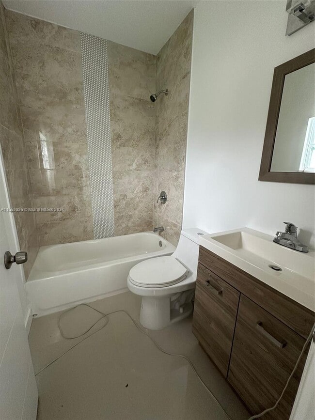 Foto del edificio - 113 NE 75th St