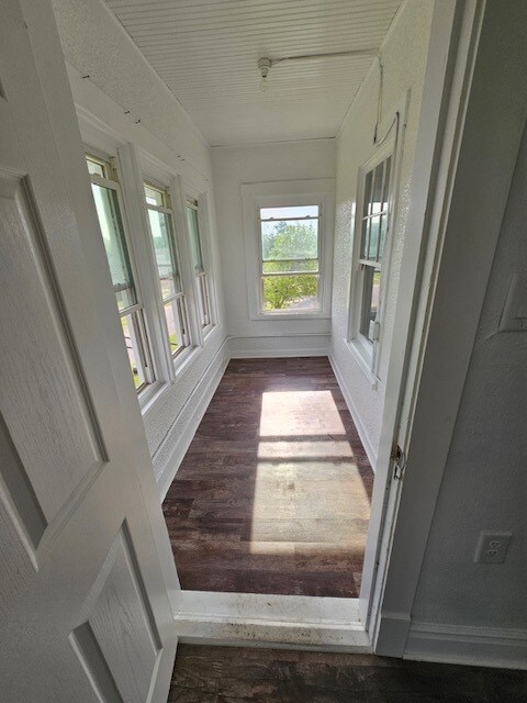 Foto principal - 701 N 2nd Ave E
