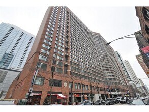 Building Photo - 211 E Ohio St