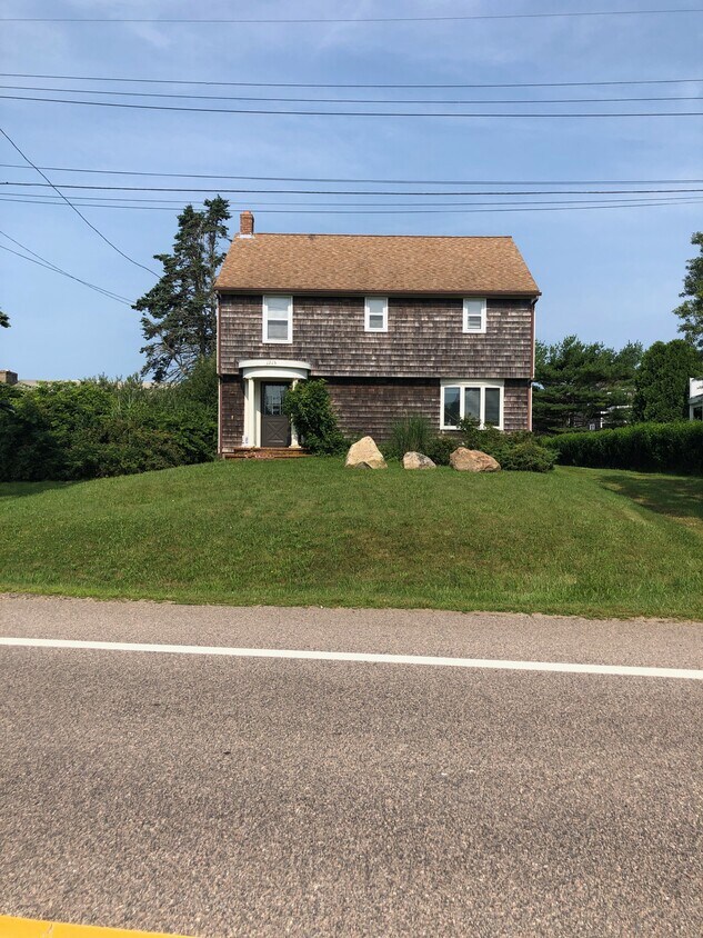 Primary Photo - 1215 Ocean Rd