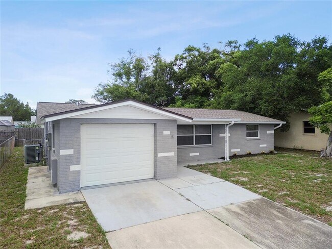 Foto del edificio - 7721 Arbordale Dr