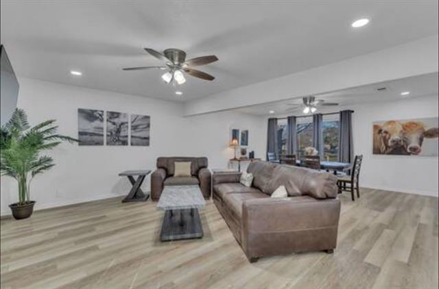 Foto del edificio - 2123 Quail Run