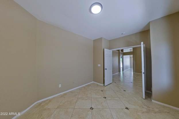 Foto del edificio - 8416 W Salter Dr