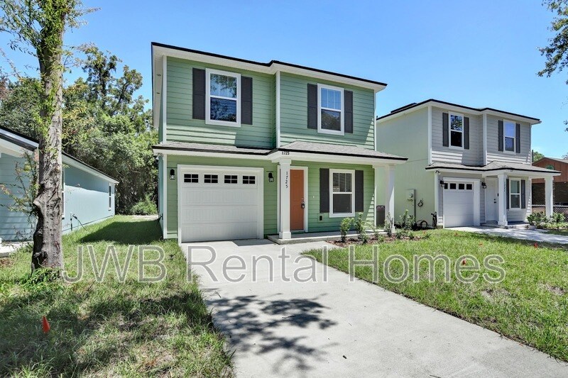 Foto principal - 1725 W 9th St