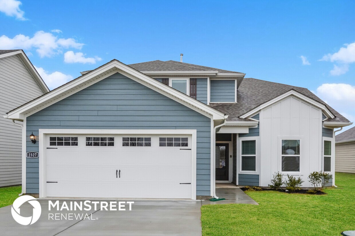 Foto principal - 2327 Curbow Dr