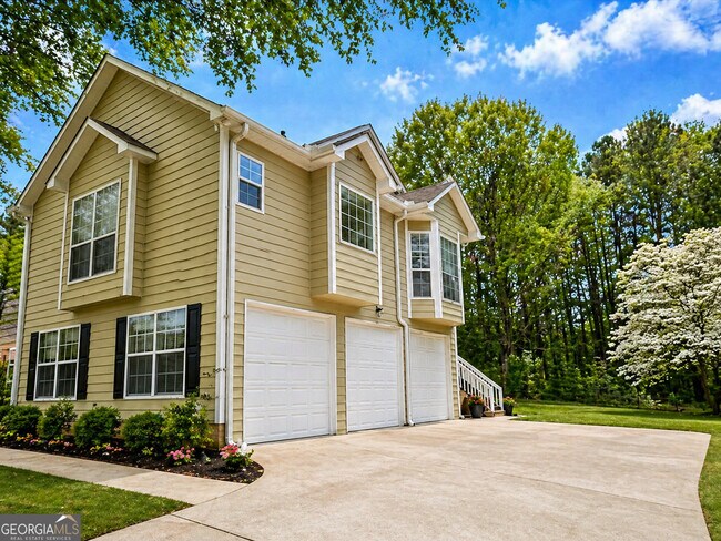 Building Photo - 4022 Harvest Ridge Dr