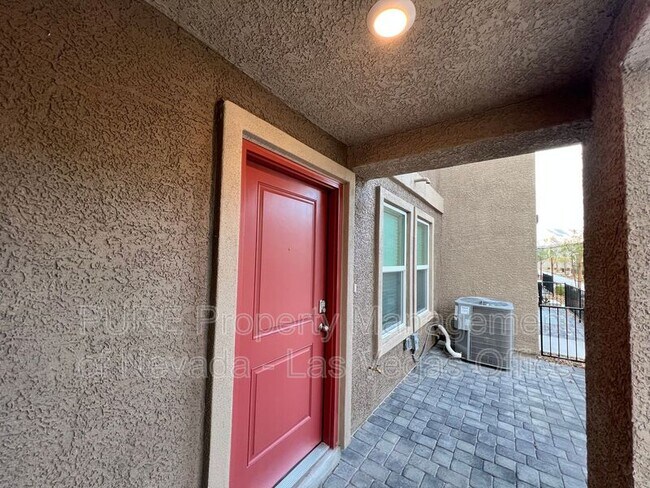 Foto del edificio - 7360 Bosco Brk Dr