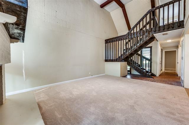 Foto del edificio - 412 Hollyhill Ln