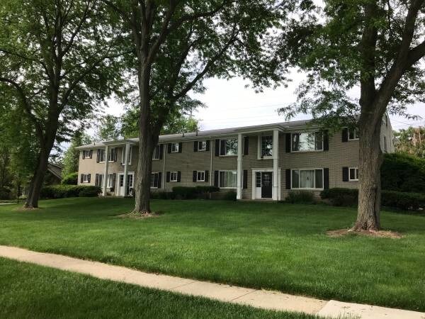 Primary Photo - 101 N Holcomb Rd