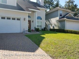 Primary Photo - 4 br, 2 bath House - 112 Queens Retreat