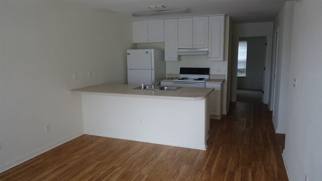 Foto del edificio - 1810 Perry St