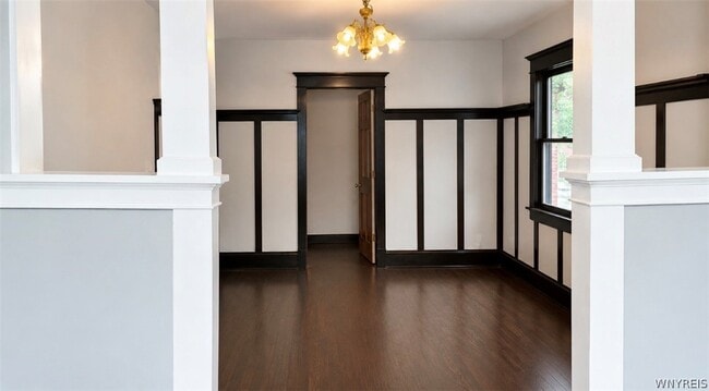 Building Photo - 65 Northrup Pl