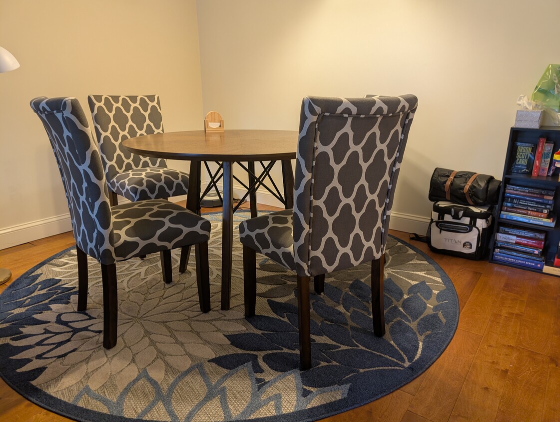 Dining Room - 1600 Massachusetts Ave