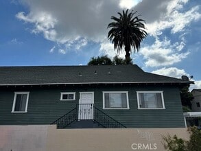 Building Photo - 4638 Russell Ave