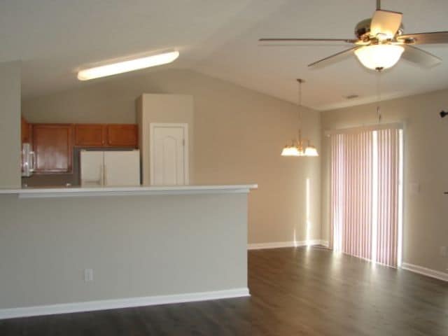 Building Photo - 404 Kinship Ln