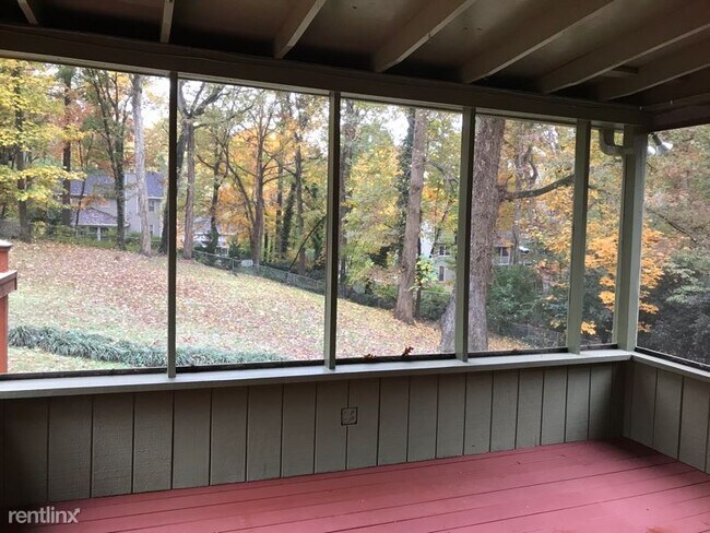 Foto del edificio - 4 br, 2 bath House - 3650 Shelby Ln