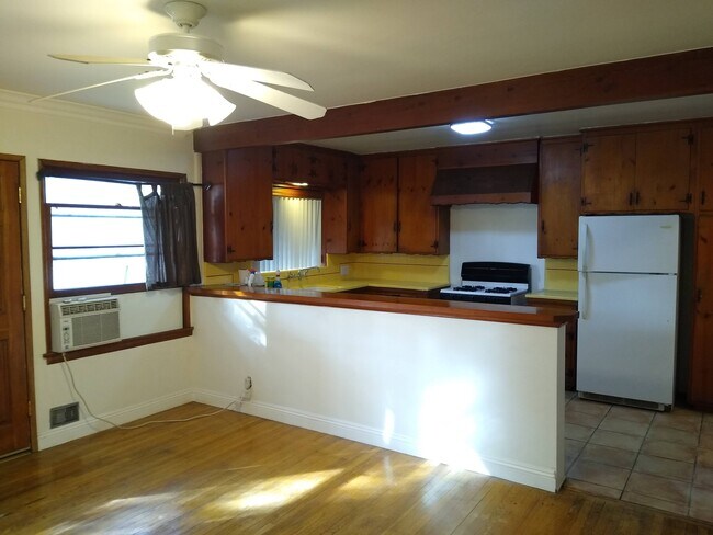 Foto del edificio - 11617 Moorpark St