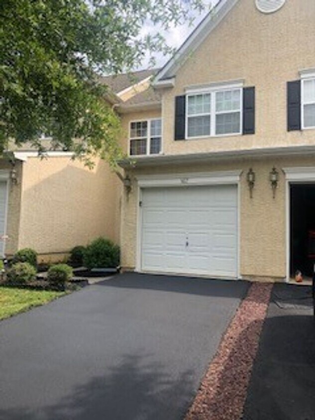 Primary Photo - Coming soon - January 2026 Middletown - 3 bedroom, 2.5 bath townhome