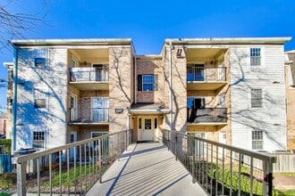 Building Photo - 8205 Whispering Oaks Way