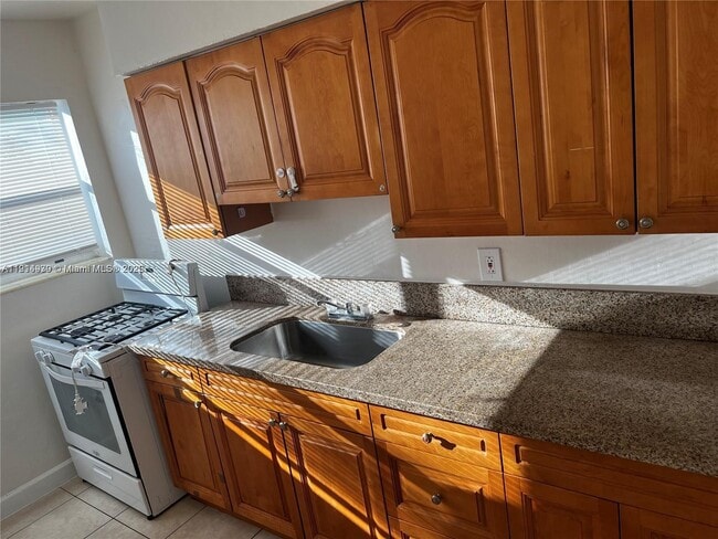 Foto del edificio - 736 83rd St