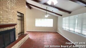 Foto del edificio - 3815 Ridgeline Dr
