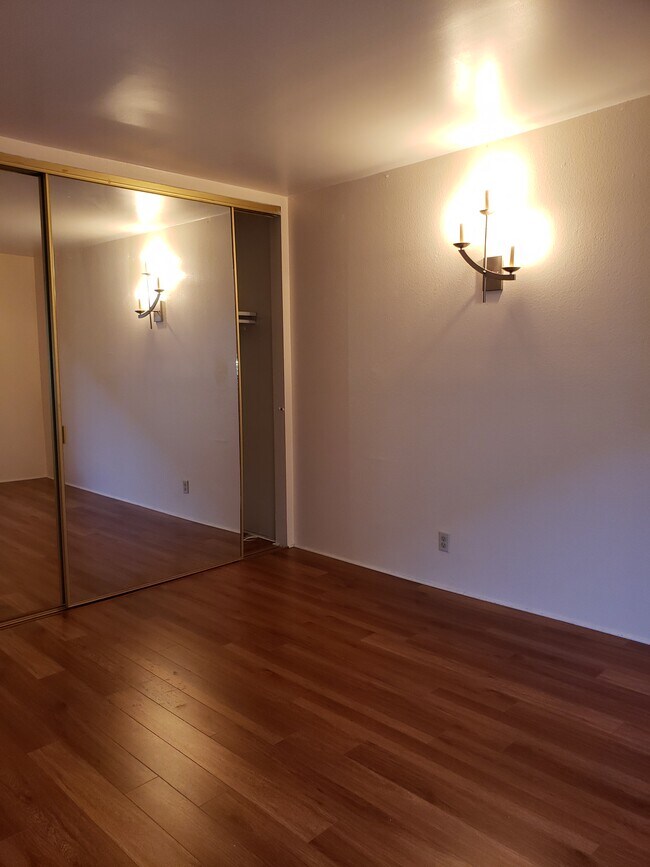 Building Photo - 1750 Camino Palmero St