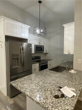Building Photo - 5113 SW 15th Pl