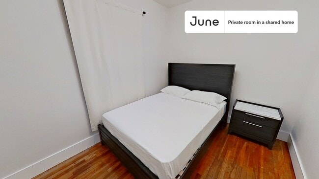 Building Photo - Room in Shared 5 bed/2 bath home