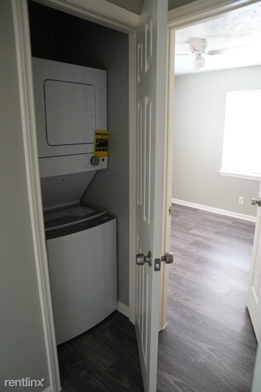 Building Photo - 2 br, 1 bath Apartment - 3316 N Macgregor Way