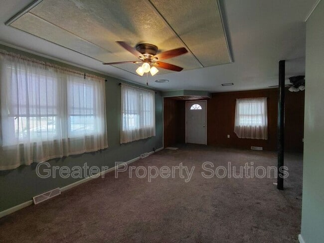 Building Photo - 14433 Morse St